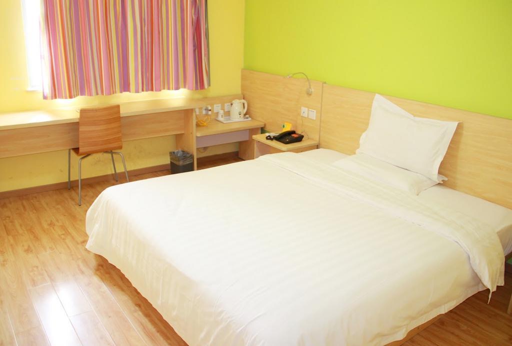 7Days Inn Guangzhou Kecun Branch Szoba fotó