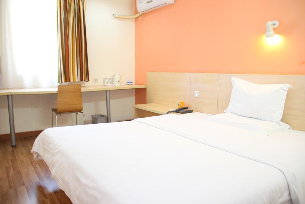 7Days Inn Guangzhou Kecun Branch Szoba fotó